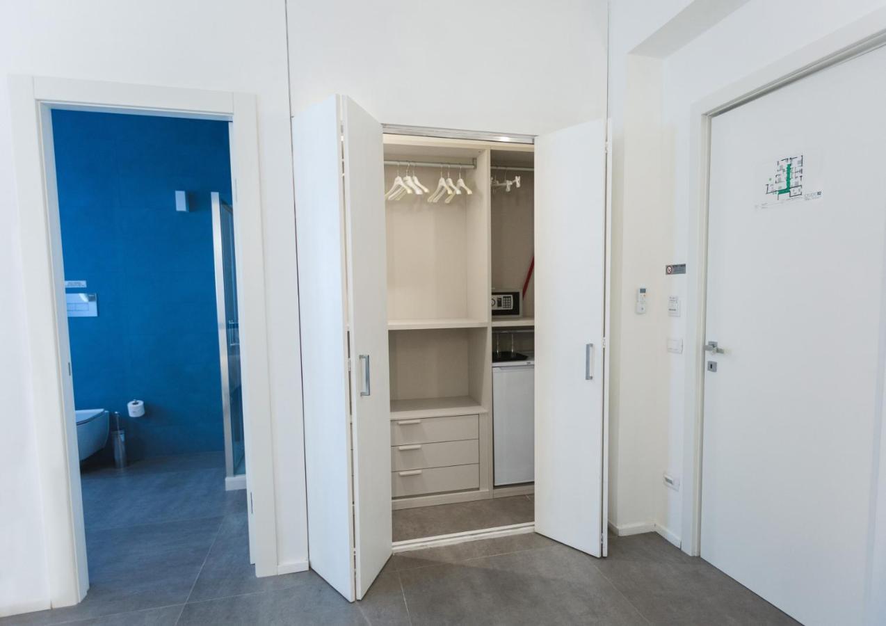 B&B A Due Passi Dal Mare Gela Exterior photo