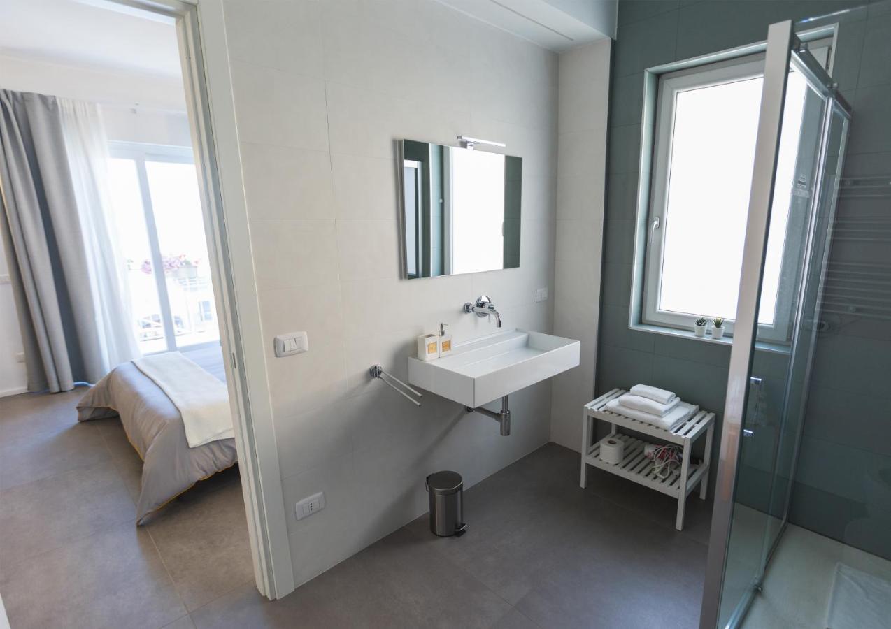 B&B A Due Passi Dal Mare Gela Exterior photo